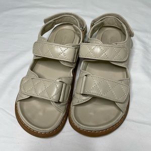 Tony Bianco Hiranni Vanilla Sheep Nappa 3.5cm Sandals